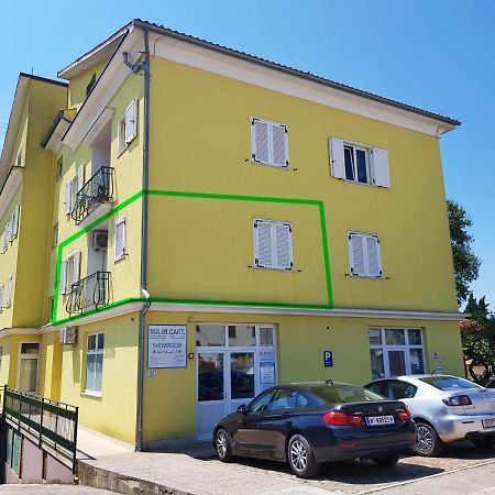 Apartment Matika, Terrace Apartment 10 Minutes Walk From Center Rovinj Eksteriør billede