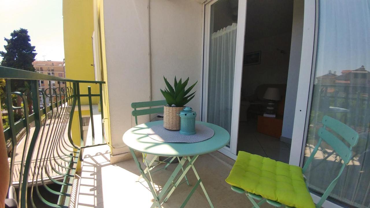 Apartment Matika, Terrace Apartment 10 Minutes Walk From Center Rovinj Eksteriør billede